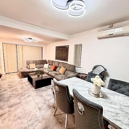 Deluxe Spacious King Size Room Hornchurch 외부 사진