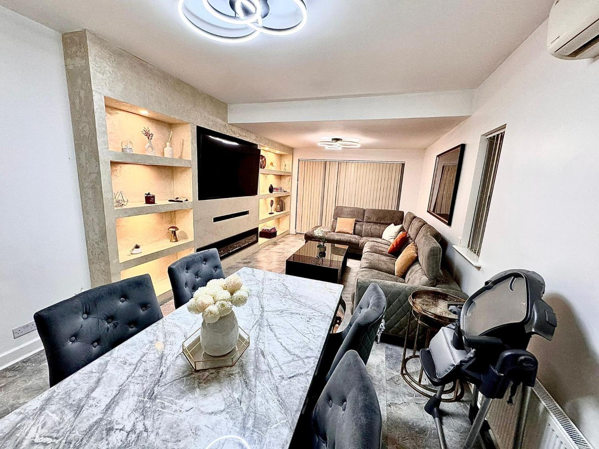 Deluxe Spacious King Size Room Hornchurch 외부 사진